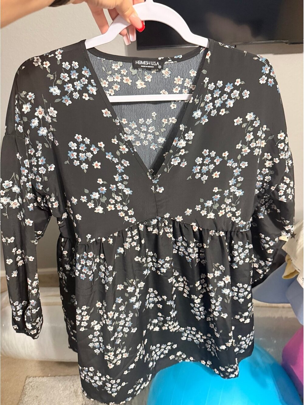 Heimish USA brand peplum top